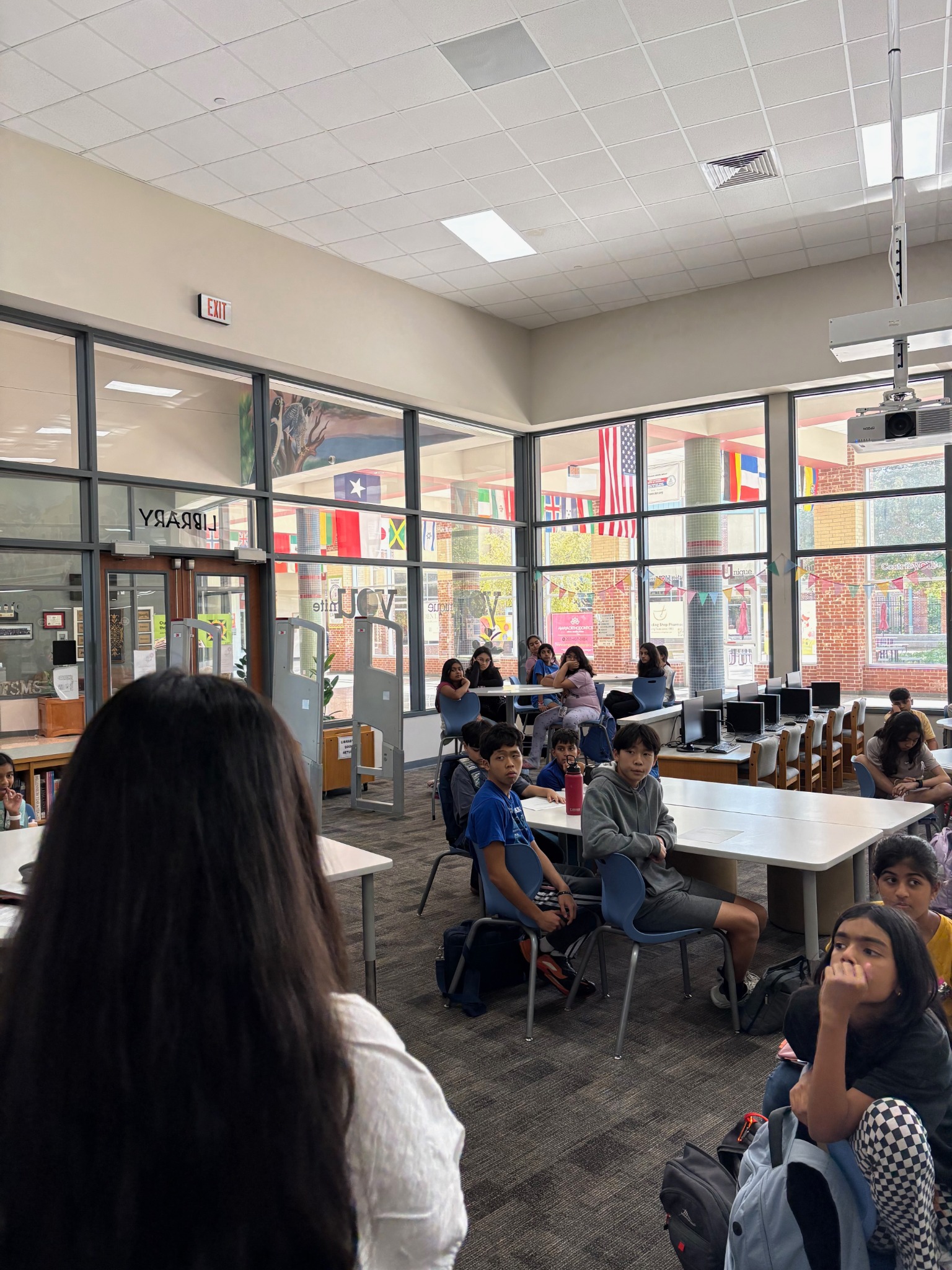 Students at an FBYD session